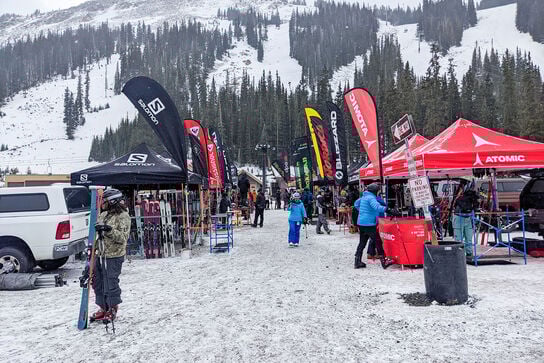 How to Demo Skis & Snowboards